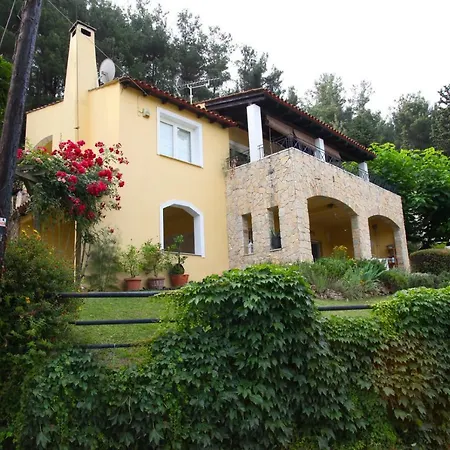 Six Steps From The Forest Zigos (Kavala)