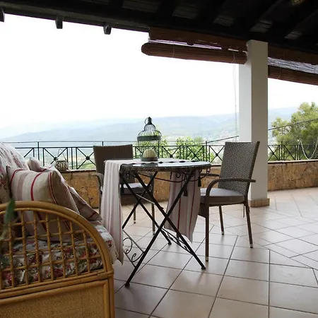 Tatil Evi Six Steps From The Forest