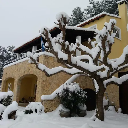 Holiday home Six Steps From The Forest