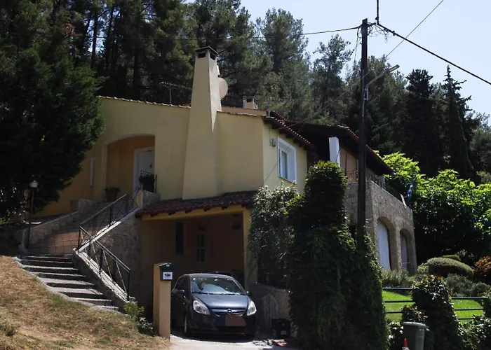 Сasa de vacaciones Six Steps From The Forest *