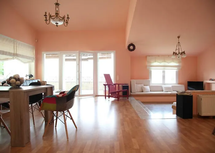 Holiday home Six Steps From The Forest *