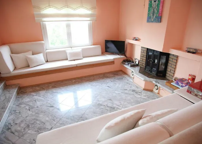 Six Steps From The Forest * Zigos (Kavala)