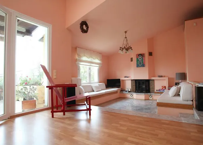 Сasa de vacaciones Six Steps From The Forest